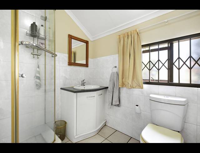 5 BEDROOM HOUSE FOR SALE IN BARBEQUE DOWNS